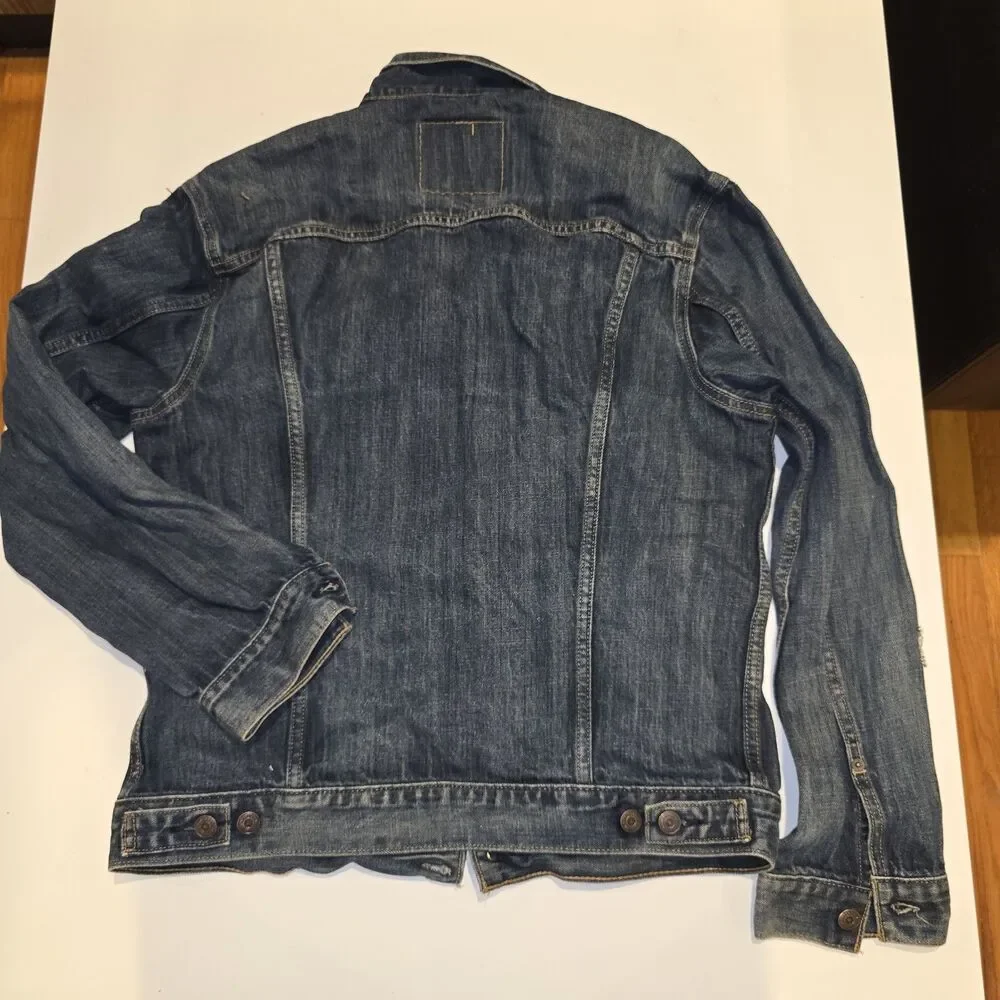 Levis Denim Trucker Jacket, Size L, Standard Fit